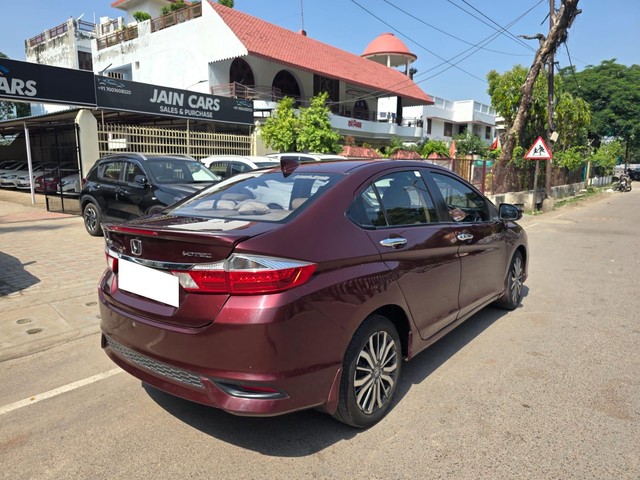 Second-hand 2018 Honda City i-DTEC ZX for sale in Lucknow-6