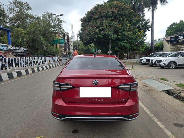 Second-hand 2022 Volkswagen Virtus Highline AT BSVI for sale in Lucknow-2
