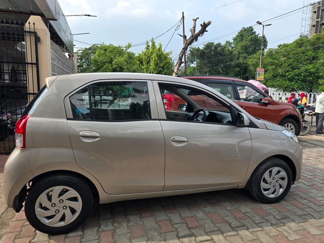 Second-hand 2018 Hyundai Santro Asta BSIV for sale in Lucknow-6
