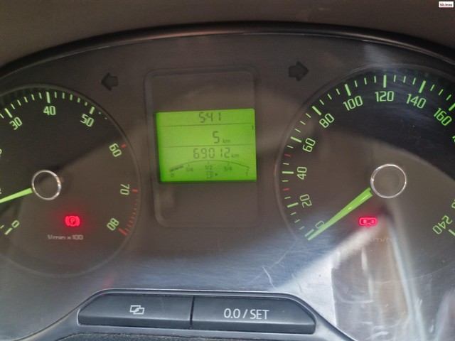 Second-hand 2012 Skoda Rapid 1.6 MPI Elegance for sale in Chennai-10