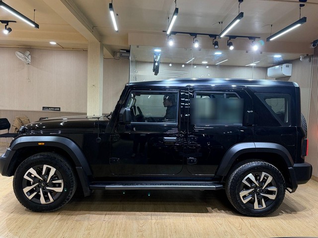 Second-hand 2025 Mahindra Thar ROXX AX7L 4WD Diesel AT for sale in Lucknow-14