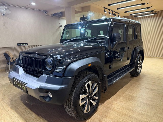Second-hand 2025 Mahindra Thar ROXX AX7L 4WD Diesel AT for sale in Lucknow-5