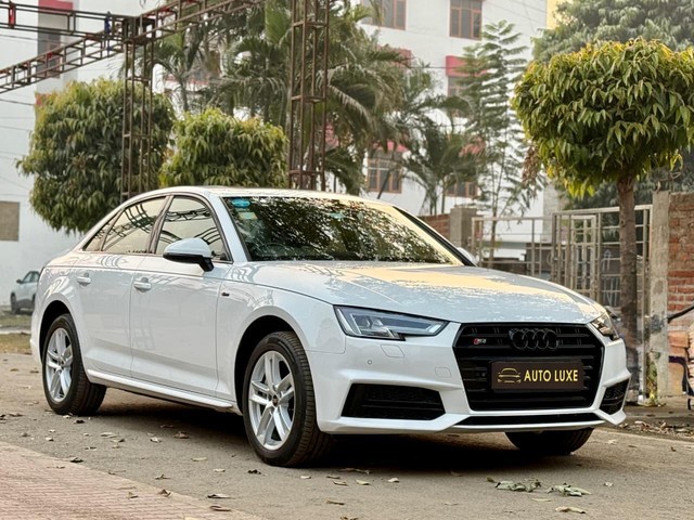 Second-hand 2018 Audi A4 35 TDI Technology for sale in Lucknow-0