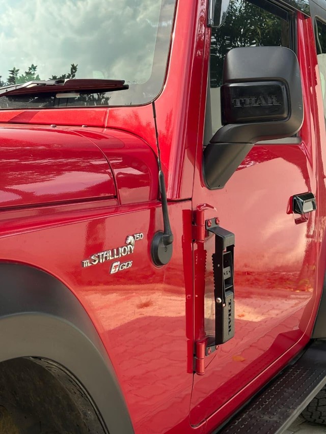 Second-hand 2023 Mahindra Thar LX Hard Top for sale in Lucknow-7