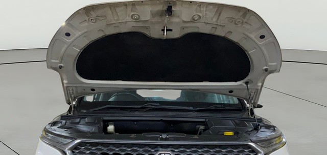 Second-hand 2020 MG Hector Sharp Diesel MT BSIV for sale in Surat-9