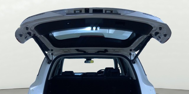 Second-hand 2020 MG Hector Sharp Diesel MT BSIV for sale in Surat-20