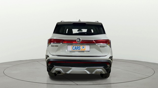 Second-hand 2020 MG Hector Sharp Diesel MT BSIV for sale in Surat-3