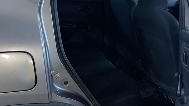 Second-hand 2016 Renault KWID 1.0 AMT RXT for sale in Surat-16