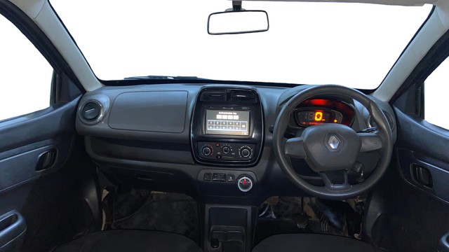 Second-hand 2016 Renault KWID 1.0 AMT RXT for sale in Surat-10