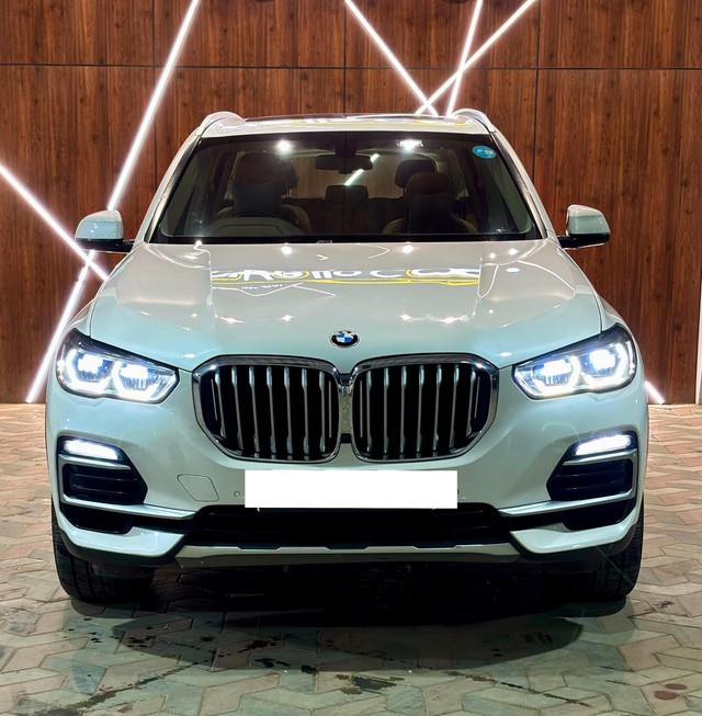 Second-hand 2021 BMW X5 xDrive 30d xLine for sale in Madurai-20