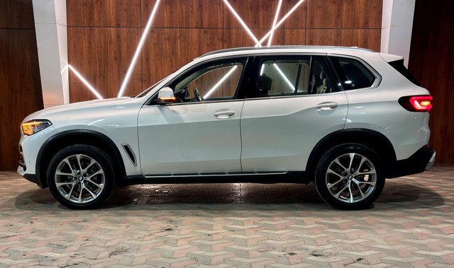 Second-hand 2021 BMW X5 xDrive 30d xLine for sale in Madurai-3