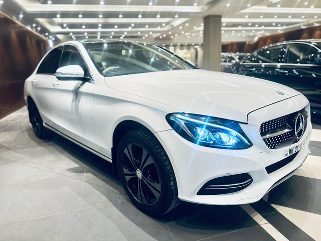 Second-hand 2015 Mercedes-Benz C-Class C 200 AVANTGARDE for sale in New Delhi-5