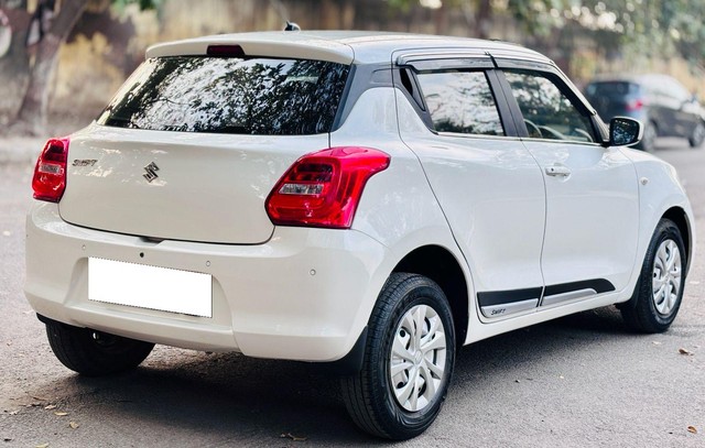 Second-hand 2021 Maruti Swift LXI BSVI for sale in New Delhi-10