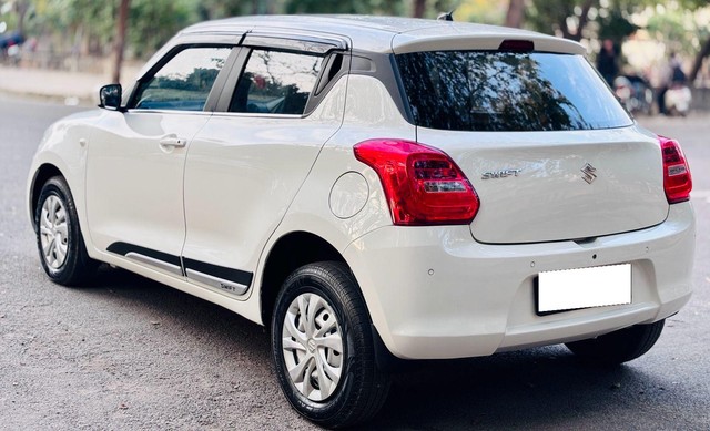 Second-hand 2021 Maruti Swift LXI BSVI for sale in New Delhi-3