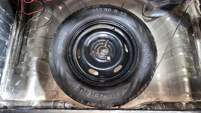 Renault KWID 1.0 RXT Optional AT 2016-2019 Second-hand 2017 Renault KWID 1.0 RXT Optional AT 2016-2019 for sale in Howrah-27