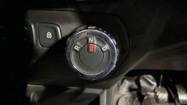 Renault KWID 1.0 RXT Optional AT 2016-2019 Second-hand 2017 Renault KWID 1.0 RXT Optional AT 2016-2019 for sale in Howrah-13