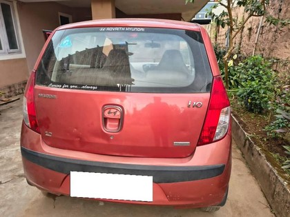 Second-hand 2010 Hyundai i10 Magna 1.2 for sale in Madikeri