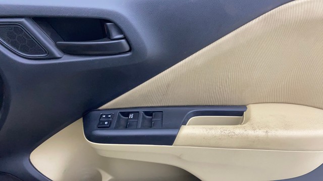 Second-hand 2016 Honda City i VTEC SV for sale in Mumbai-17