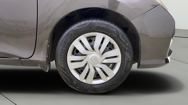 Second-hand 2016 Honda City i VTEC SV for sale in Mumbai-23