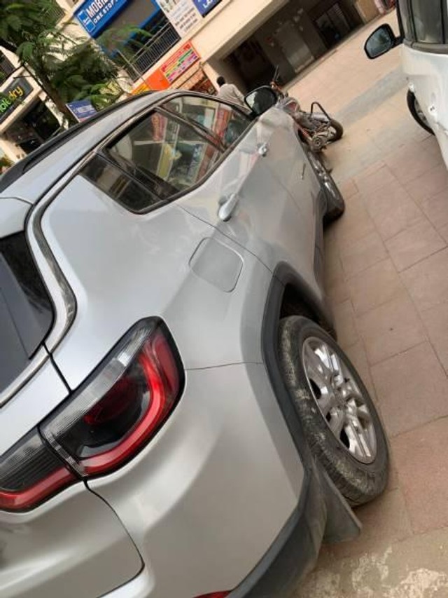 Second-hand 2017 Jeep Compass 2.0 Limited for sale in Ahmedabad-7