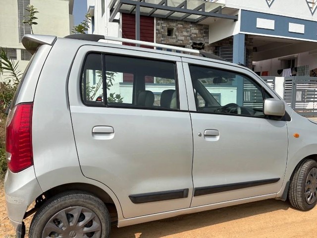 Second-hand 2011 Maruti Wagon R VXI BS IV for sale in Shimoga-3