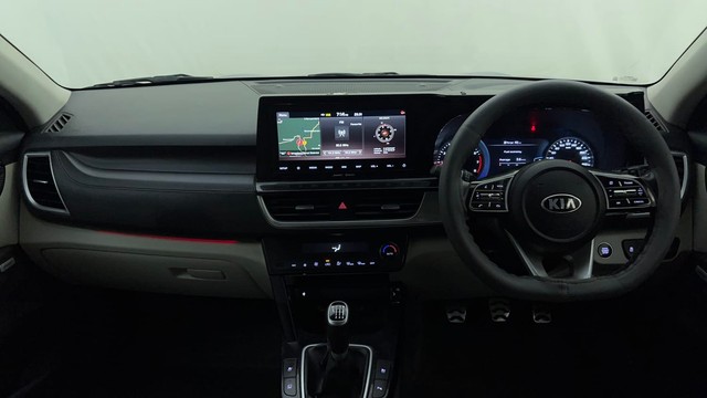 Second-hand 2020 Kia Seltos GTX Plus for sale in Bangalore-11