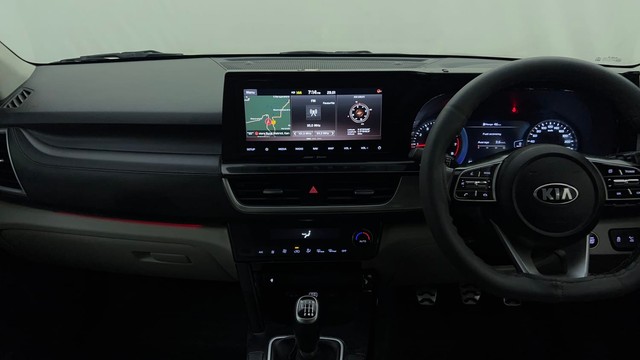 Second-hand 2020 Kia Seltos GTX Plus for sale in Bangalore-36