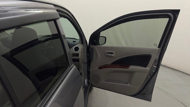 Second-hand 2016 Maruti Celerio VXI AMT for sale in Bangalore-16