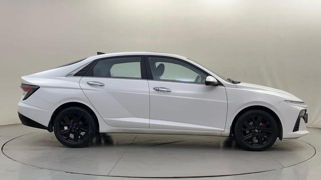 Second-hand 2023 Hyundai Verna SX Turbo for sale in Bangalore-2