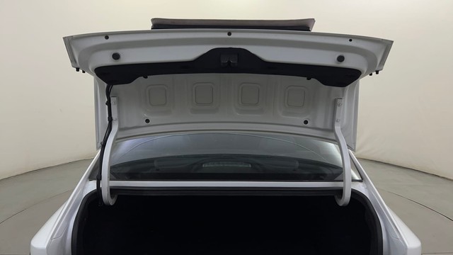 Second-hand 2023 Hyundai Verna SX Turbo for sale in Bangalore-31