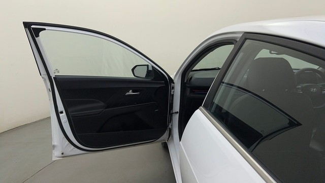 Second-hand 2023 Hyundai Verna SX Turbo for sale in Bangalore-32