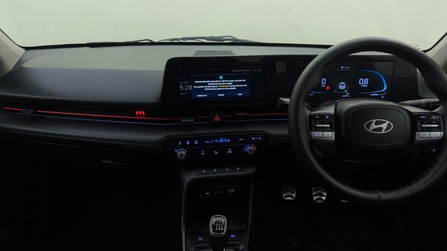 Second-hand 2023 Hyundai Verna SX Turbo for sale in Bangalore-26