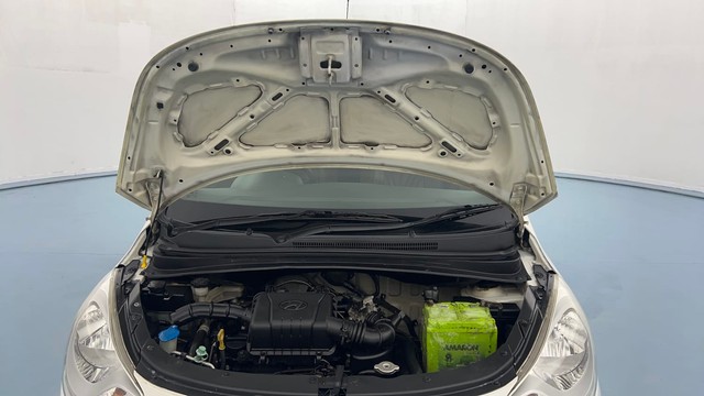 Second-hand 2015 Hyundai i10 Magna 1.1 for sale in Lucknow-8