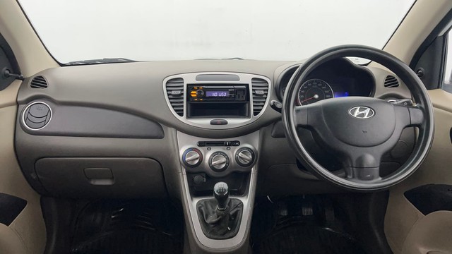 Second-hand 2015 Hyundai i10 Magna 1.1 for sale in Lucknow-11