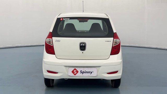 Second-hand 2015 Hyundai i10 Magna 1.1 for sale in Lucknow-4