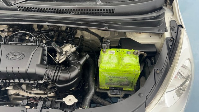 Second-hand 2015 Hyundai i10 Magna 1.1 for sale in Lucknow-34