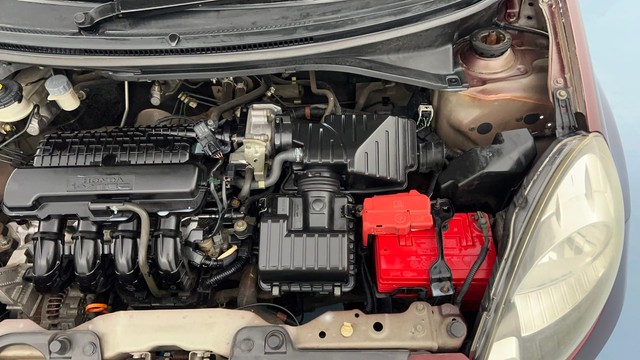 Second-hand 2014 Honda Amaze S i-VTEC for sale in Lucknow-33