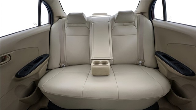 Second-hand 2014 Honda Amaze S i-VTEC for sale in Lucknow-23