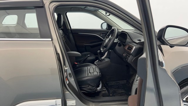 Second-hand 2022 Maruti Vitara Brezza ZXI Plus for sale in Lucknow-15