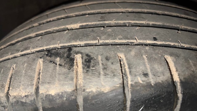 Second-hand 2021 Maruti Baleno Zeta Diesel for sale in Chandigarh-24