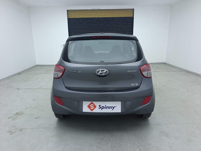 Second-hand 2015 Hyundai Grand i10 1.2 Kappa Magna BSIV for sale in Visakhapatnam-4