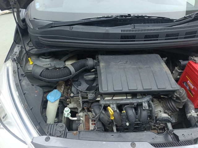 Second-hand 2015 Hyundai Grand i10 1.2 Kappa Magna BSIV for sale in Visakhapatnam-39