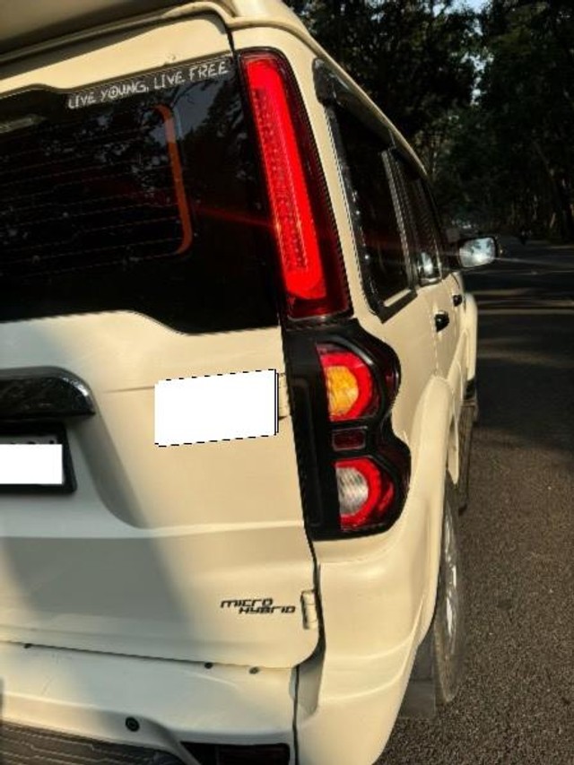 Second-hand 2019 Mahindra Scorpio S11 BSIV for sale in Maharajganj-10