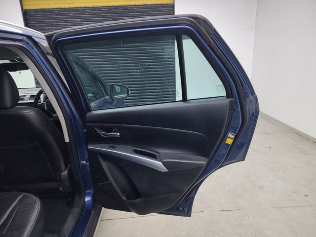 Second-hand 2021 Maruti S Cross Alpha AT for sale in Visakhapatnam-36