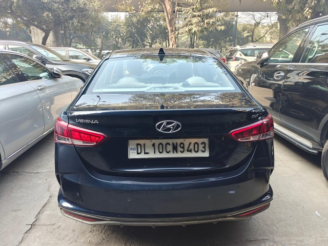 Second-hand 2020 Hyundai Verna SX IVT for sale in New Delhi-11