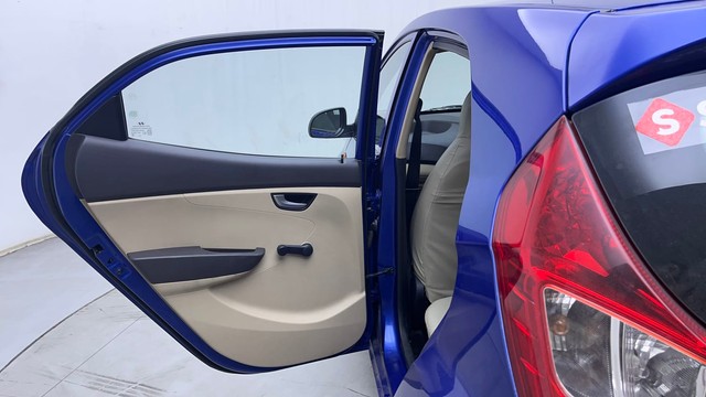 Second-hand 2015 Hyundai EON Sportz for sale in Hyderabad-34