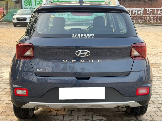 Second-hand 2021 Hyundai Venue SX Diesel for sale in Sambhal-6