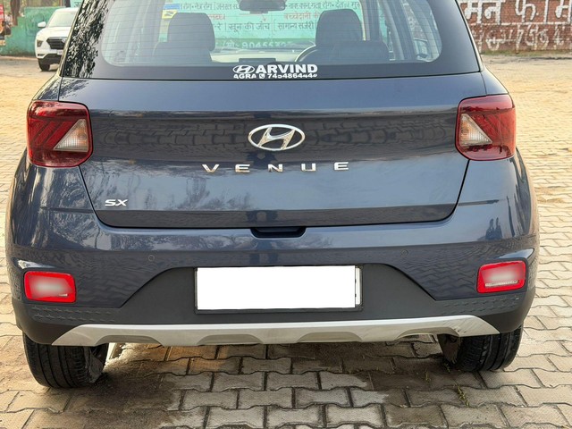 Second-hand 2021 Hyundai Venue SX Diesel for sale in Sambhal-1