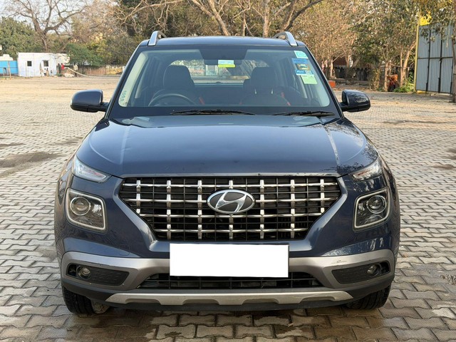 Second-hand 2021 Hyundai Venue SX Diesel for sale in Sambhal-5