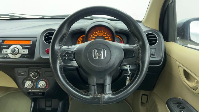 Second-hand 2014 Honda Amaze S i-VTEC for sale in Pune-28